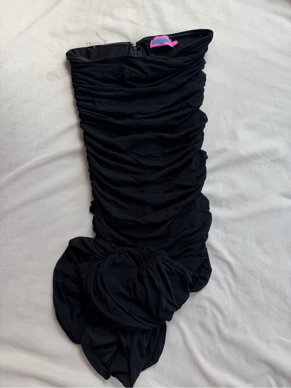 Edikted Ruched Mini Dress Strapless - Picture 4 of 4
